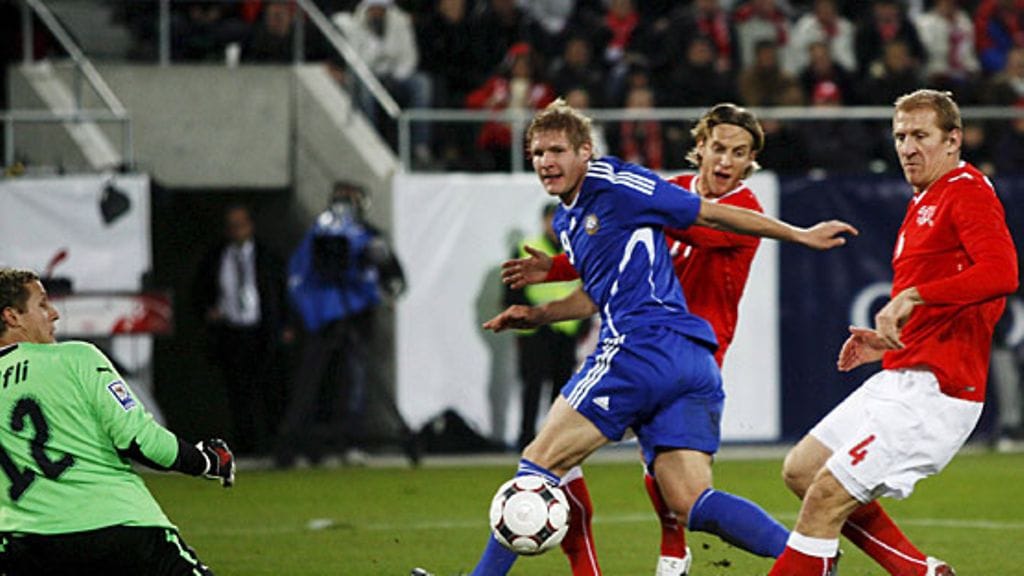 Sveitsi-Suomi, kuva: EPA/STEFFEN SCHMIDT