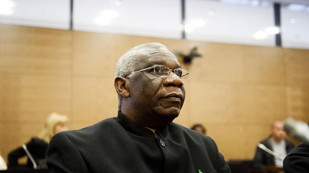 Ruandan kansanmurhasta syytetty Francois Bazaramba Helsingin hovioikeudessa 22. elokuuta 2011.