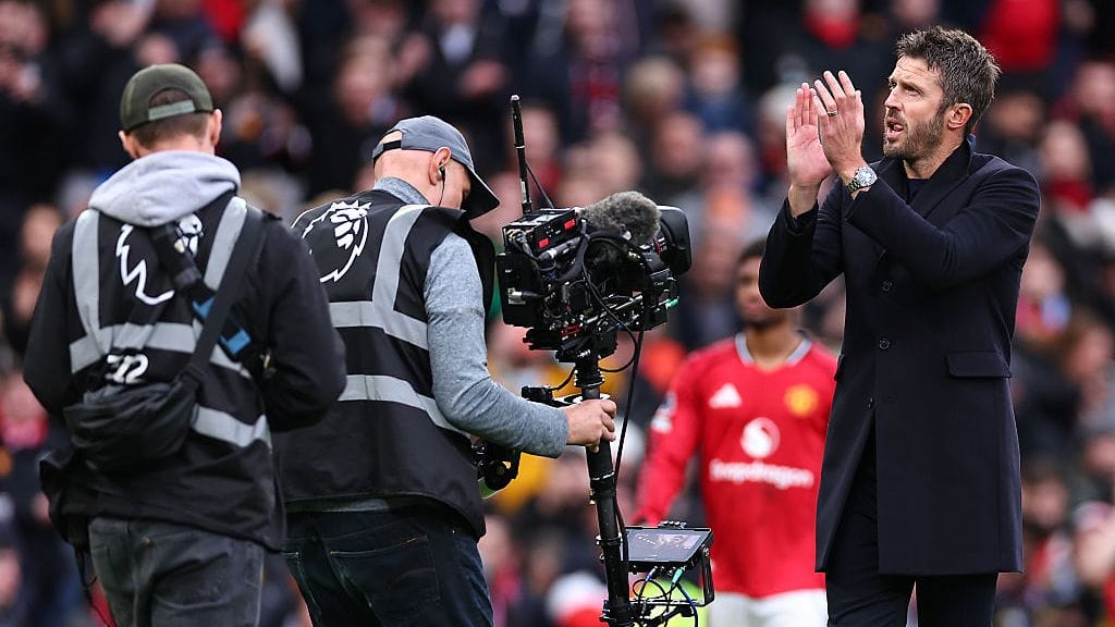 Michael Carrick johdatti Manchester Unitedin upeaan paikalliskamppailun voittoon.