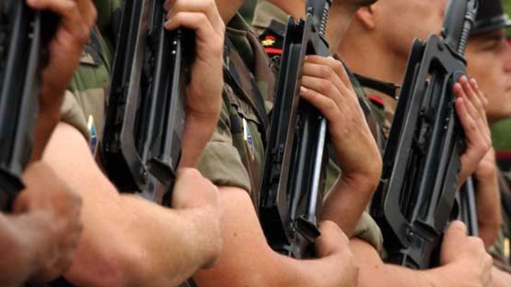 Pienestä maalaiskylästä tuli sotavankien väliaikainen säilömispaikka.