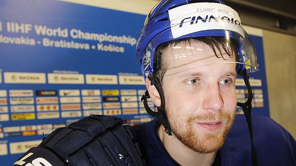 Leo Komarov
