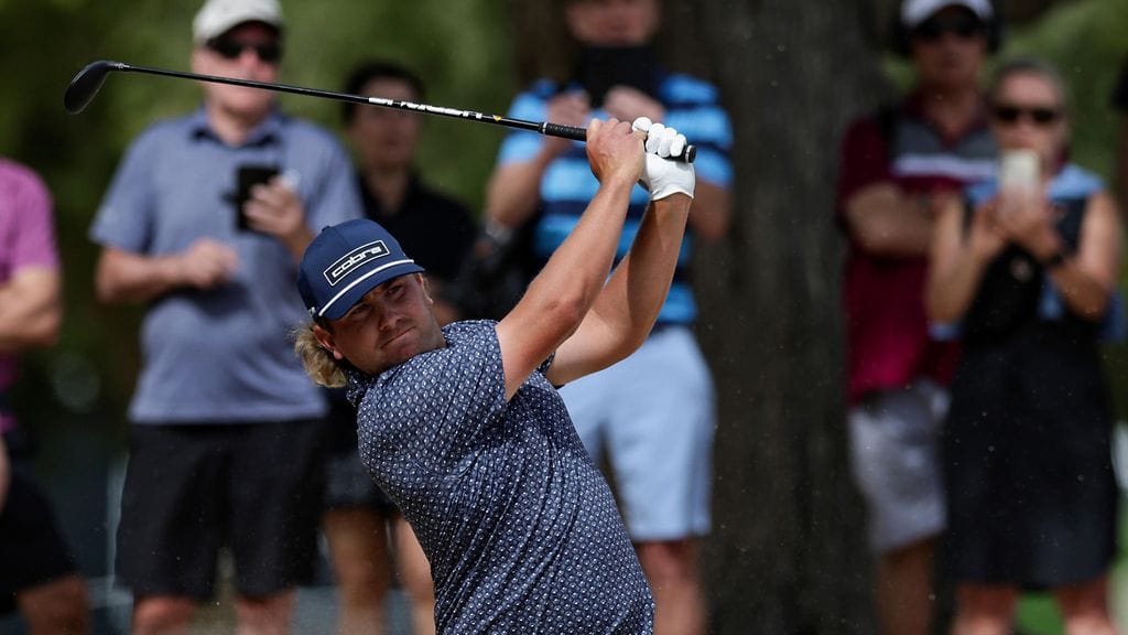 Oliver Lindell on Bahrainissa hyvissä asemissa ensimmäisen kierroksen jälkeen.