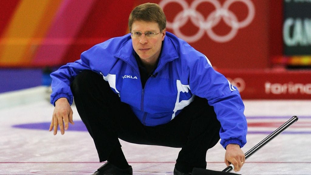 Markku Uusipaavalniemi Torinon olympialaisissa 2006. "Uusis" johdatti Suomen joukkueen finaaliin, jossa tuli 4–10-tappio Kanadalle.