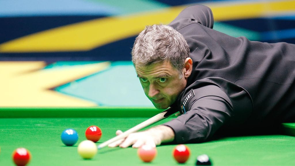 Ronnie O'Sullivan on tähdännyt maailmankiertueella ennätykselliset 17 maksimibreikkiä, niistä viimeiset kaksi samassa ottelussa elokuussa 2025.