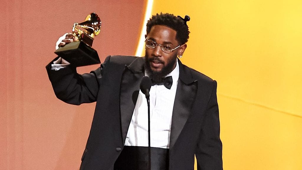 Kendrick Lamar nappasi Grammy-gaalassa viisi pystiä.