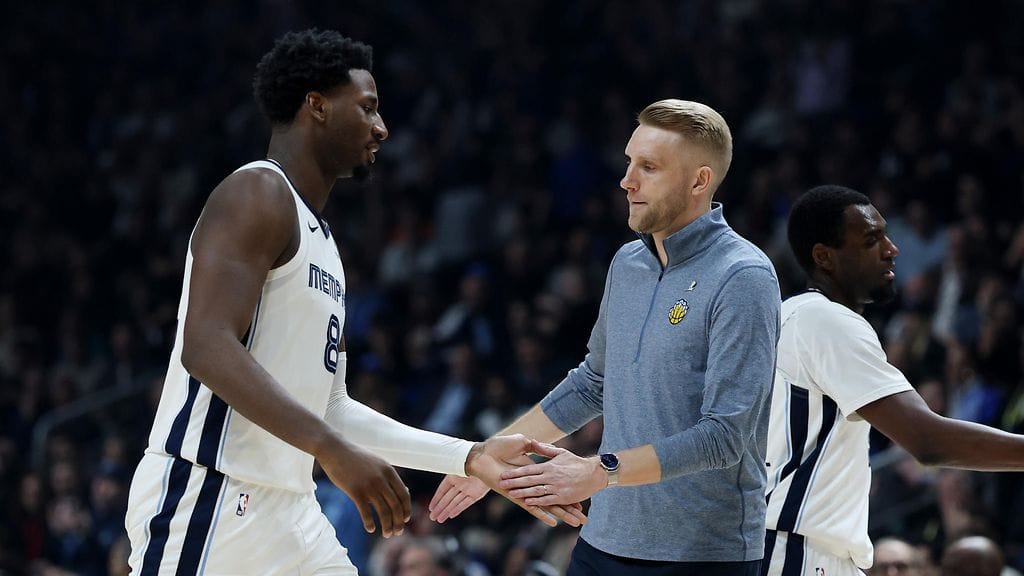 Jaren Jacksonin ja Tuomas Iisalon tiet erkanevat.