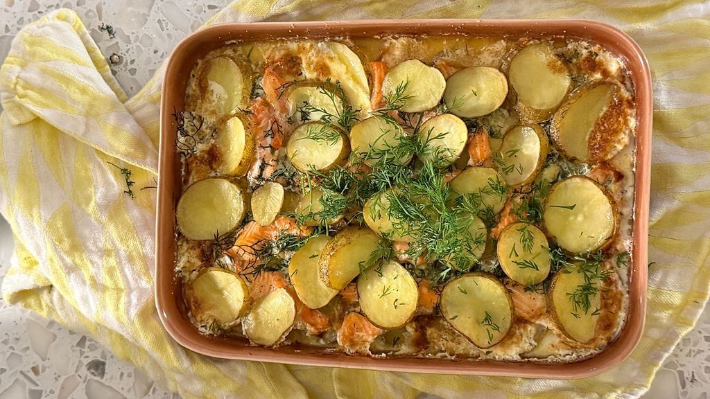 Sanna Mansikkamäki lohilaatikko