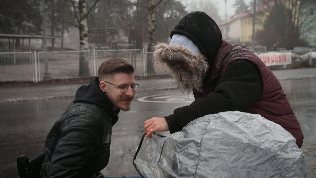 Asian ytimessä.doc_Rikkinäiset äidit_Kassu