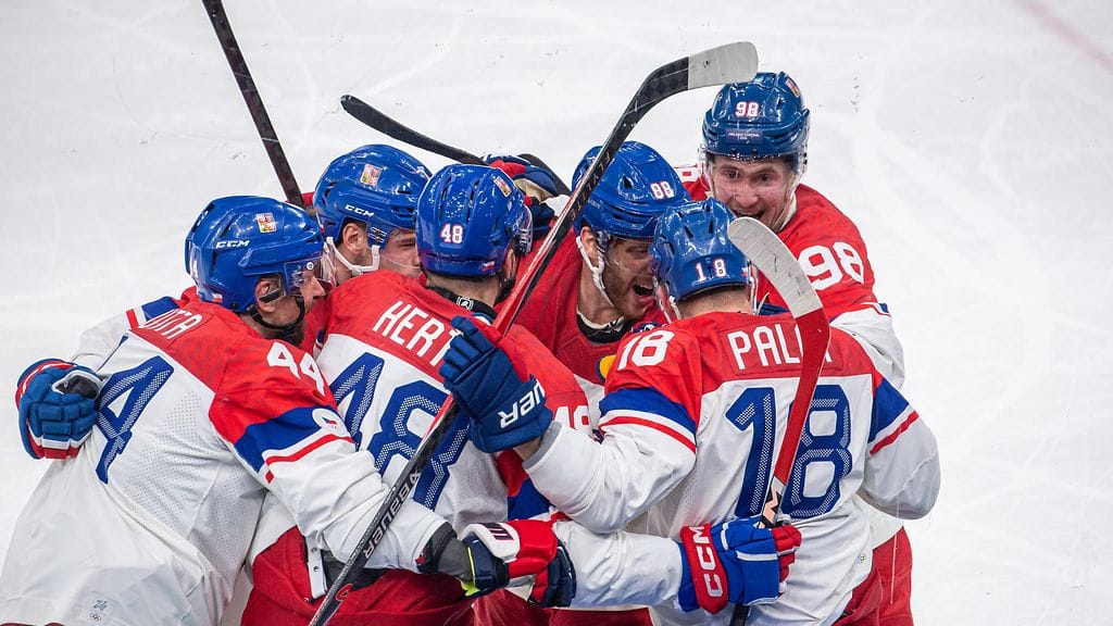 Kuusi pelaajaa tuuletti Tshekin 3–2-johtomaalia keskiviikon Kanada-pelissä.