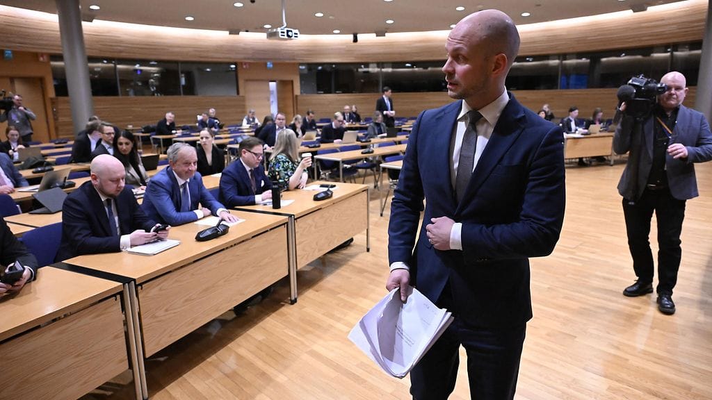 Kokoomuksen kansanedustaja Ville Valkonen toimi finanssipoliittisen työryhmän puheenjohtaja. Nyt saavutettu sopu on hänen mielestään historiallinen.