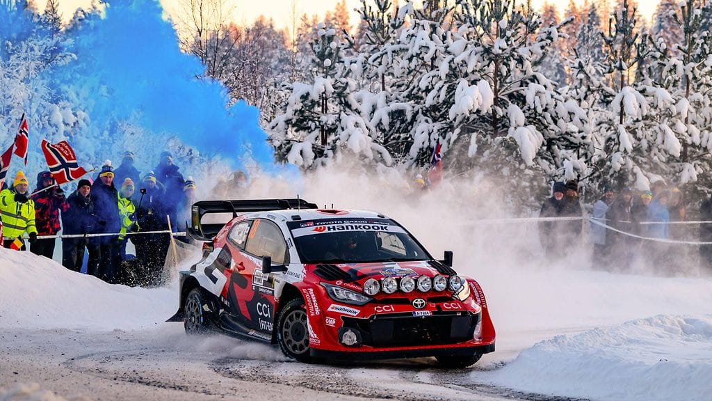 Takamoto Katsuta käskytti tämän kauden Toyota Yaristaan Ruotsin MM-rallissa.