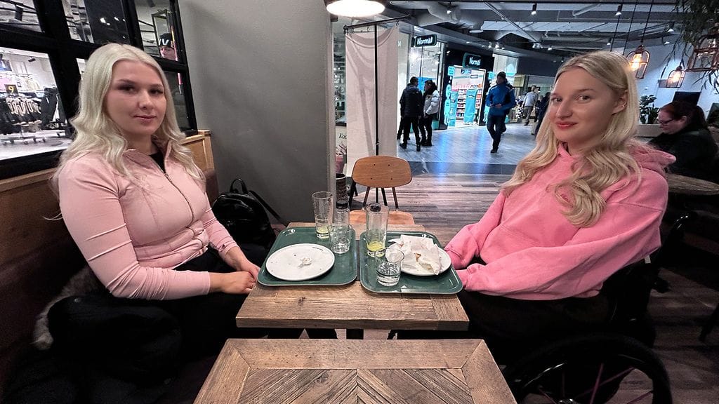 Sofia Parviainen ja Eveliina Hämeenoja