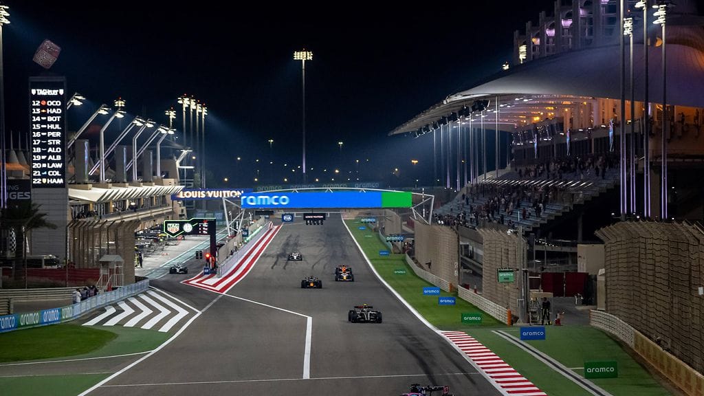 Bahrainin Sakhirin radalla on tarkoitus ajaa F1-kisa 12. huhtikuuta.