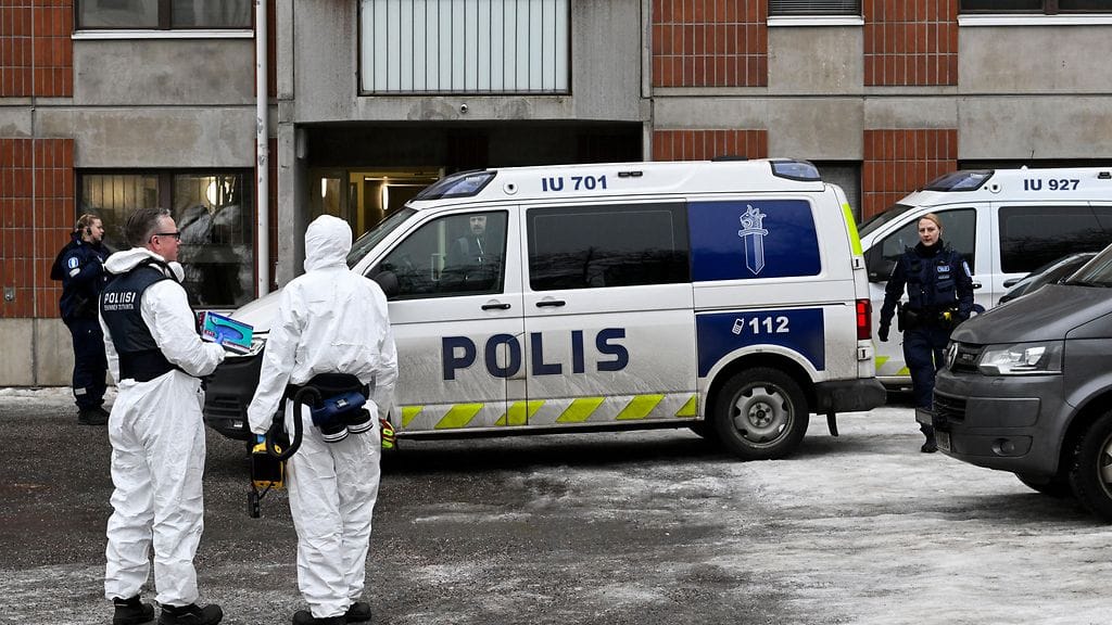 LK Pähkinärinne tulipalo 3 030326