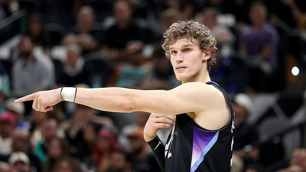 Lauri Markkanen potee lonkkavammaa.