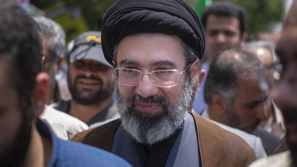 Iranin uusi ylin johtaja Mojtaba Khamenei vuonna 2019.