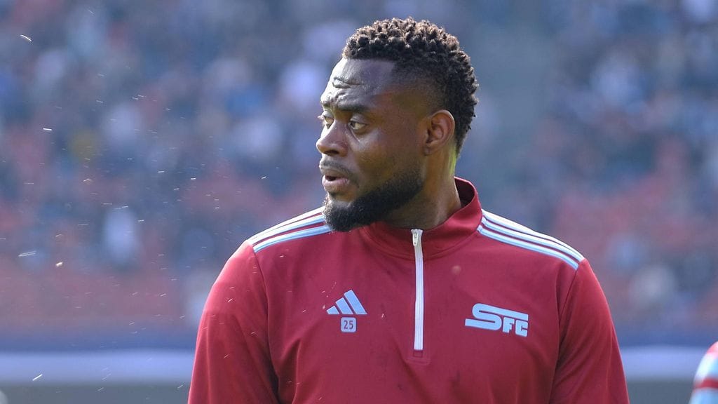 Euroopan huippusarjoissa pelannut Kasim Adams, 30, siirtyy KuPSin riveihin.