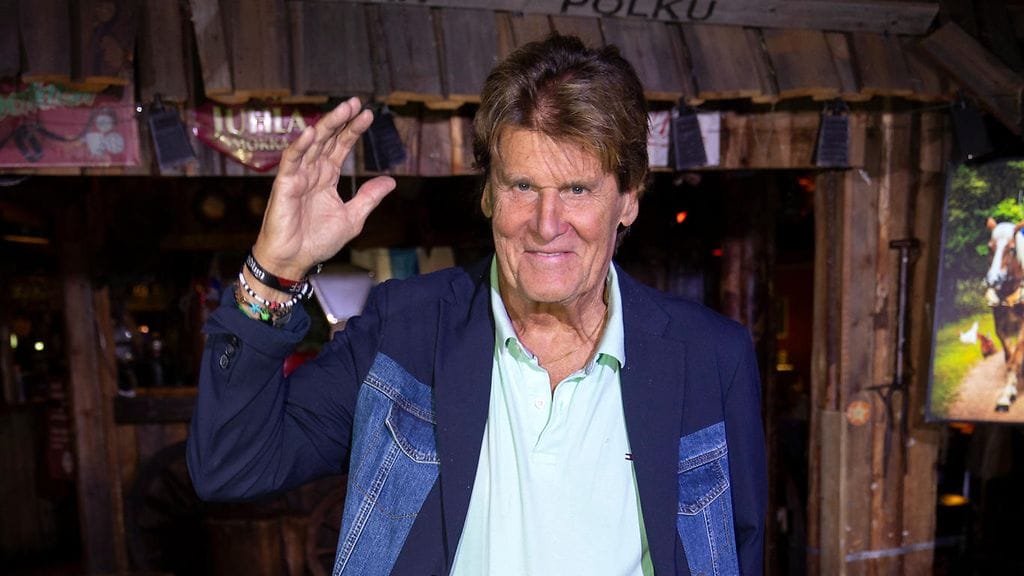 Frederik päätti tehdä jäynän pehtoorille.