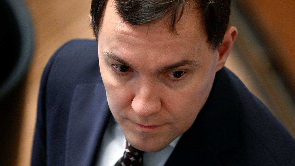 Sosiaali- ja terveysministeri Wille Rydman eduskunnan täysistunnossa Helsingissä tänään keskiviikkona.