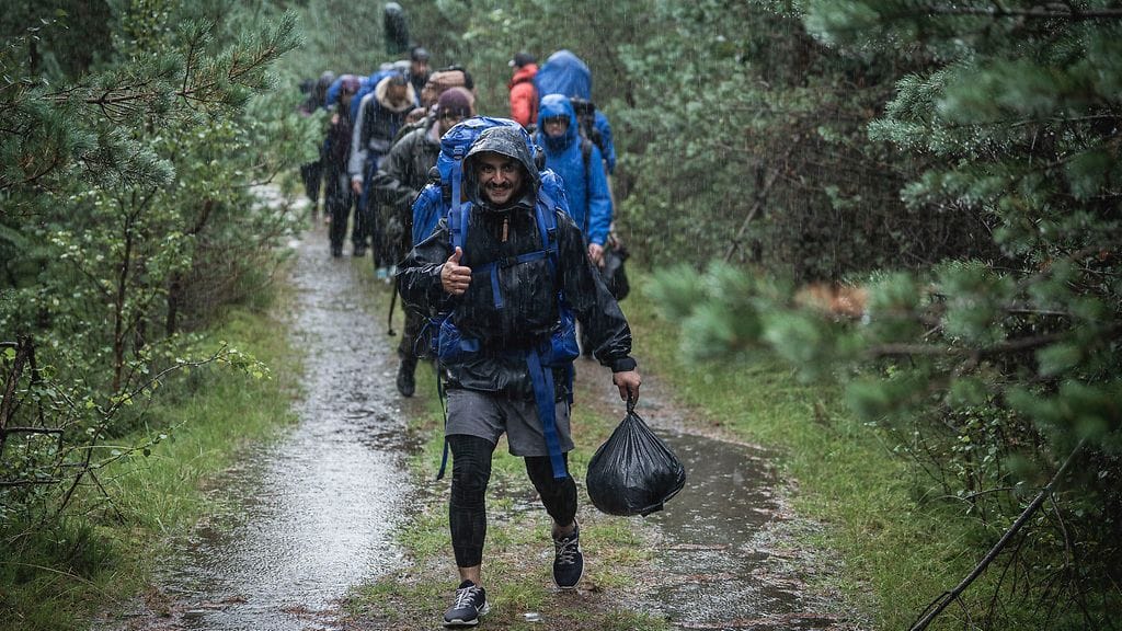 The_Summit_S02_eps2_029