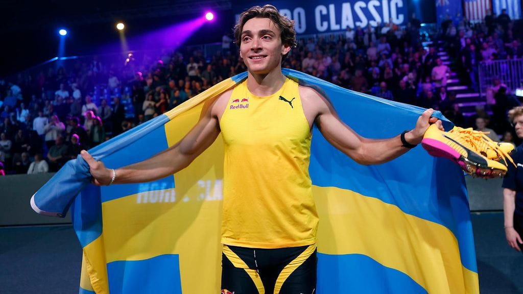 Armand Duplantis teki taas uuden maailmanennätyksen.