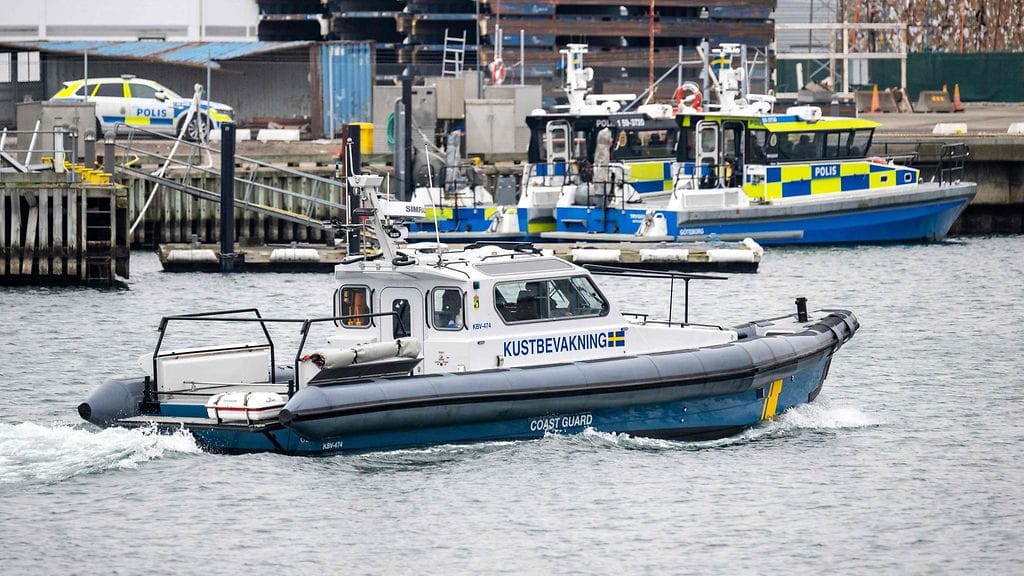 Kuvituskuvassa Ruotsin rannikkovartioston alus.