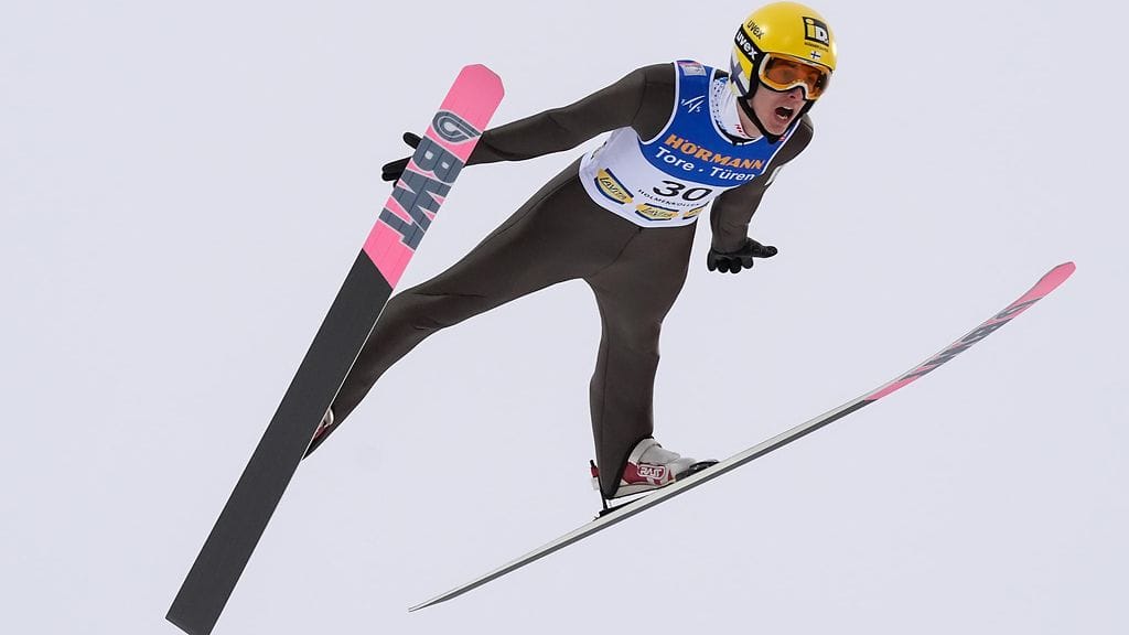 Niko Kytösahon uran ensimmäinen henkilökohtainen palkintopallisijoitus maailmancupissa jäi Holmenkollenilla vain 2,1 pisteen päähän.