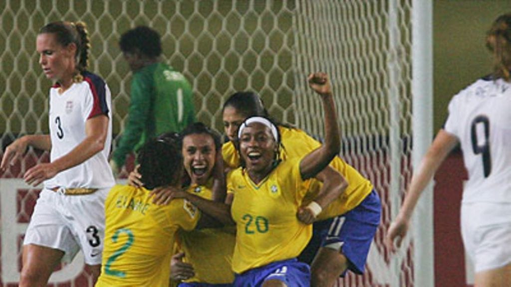 Brasilia juhlii maalia USA-ottelussa. Kuva: Feng Li/GETTY.
