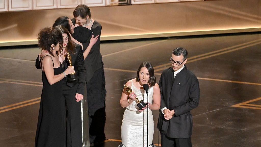 Two People Exchanging Saliva -lyhytelokuva nappasi Oscarin.