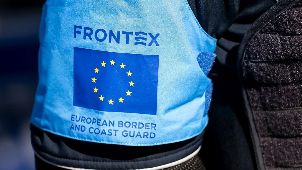 EU:n rajaturvallisuusvirasto Frontexin vene kaatui ja upposi maanantaina Kreikassa Kastellorizon saaren edustalla.