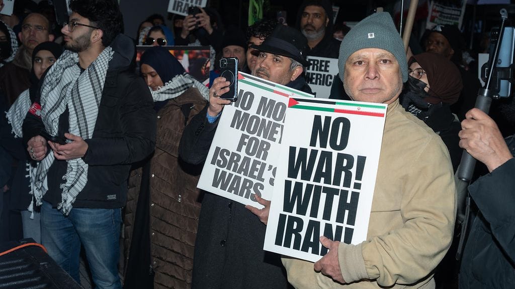 AOP Mielenosoitus Yhdysvallat Iran