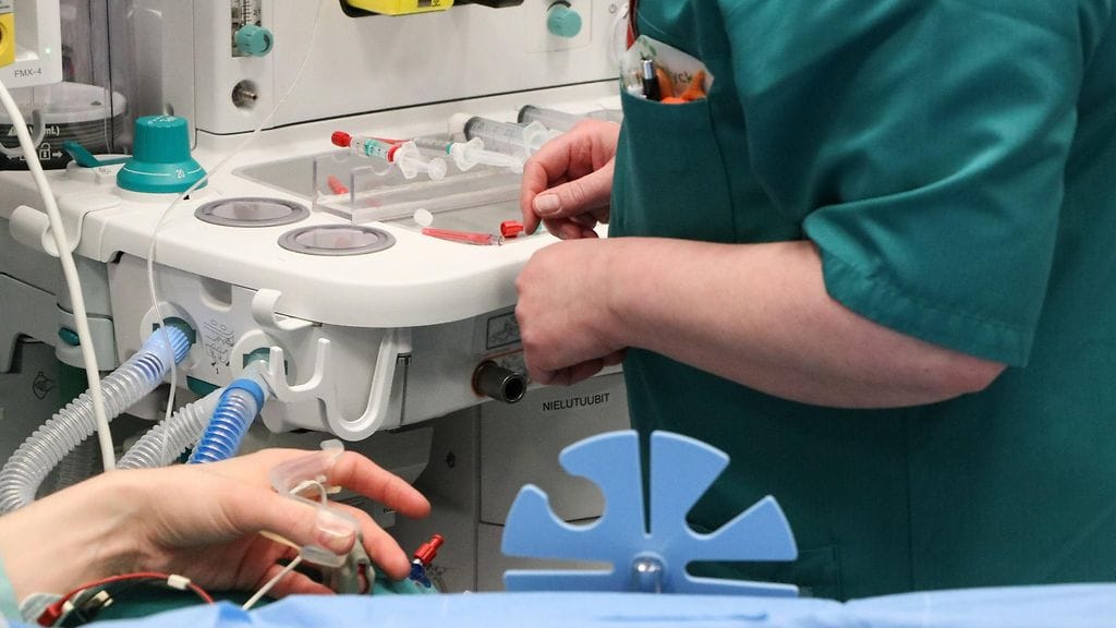 Keski-Suomessa jonot saadaan lainmukaiselle tasolle tämän vuoden aikana, Husissa korjaaminen venyy ensi vuodelle.