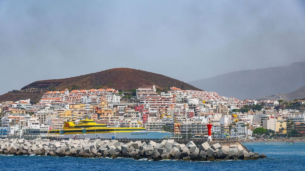 Kuvituskuva Teneriffalta.