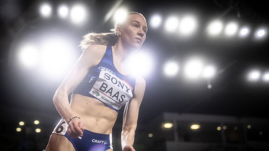 Mette Baasilta huippuonnistuminen sisäratojen MM-kisoissa Puolassa.