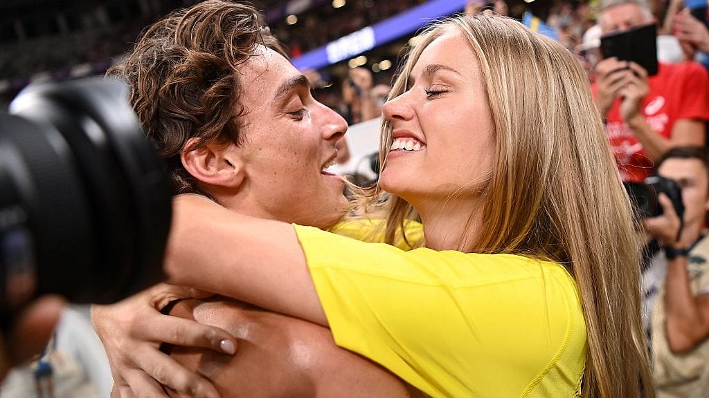 Armand Duplantis on mennyt ruotsalaisen kihlattunsa Desiré Inglanderin kanssa naimisiin.