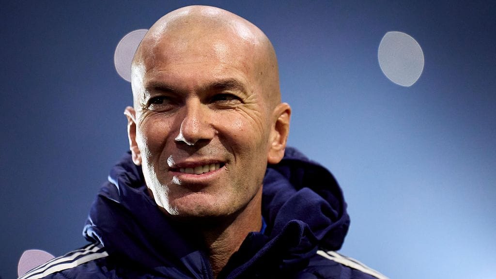 Zinedine Zidane palaa valmennushommiin, uutisoi ESPN.