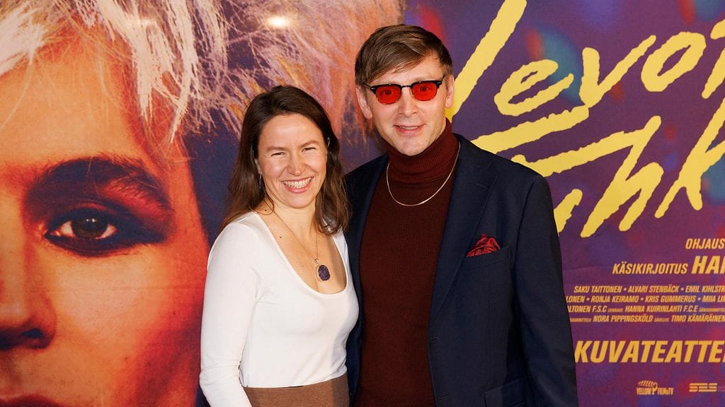 Maria ja Reino Nordin Levoton Tuhkimo -elokuvan ensi-illassa marraskuussa 2024.