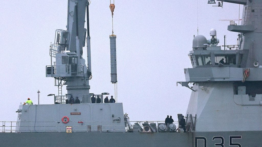 Viranomaiset tulevat harkitsemaan jokaista kohdealuksille nousua erikseen.