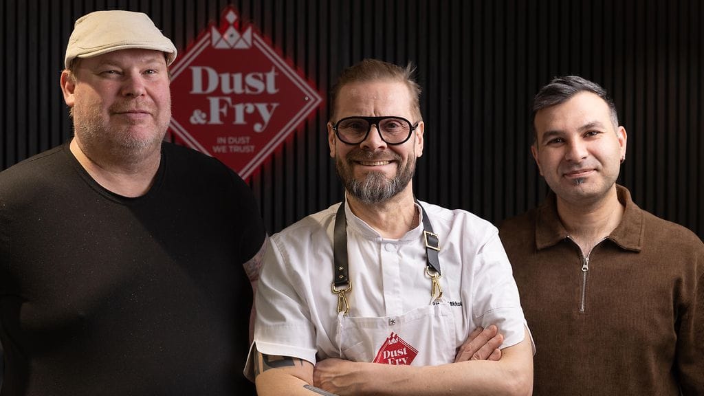 Mika Tuomonen, Risto Mikkola ja Mesut Gürkan