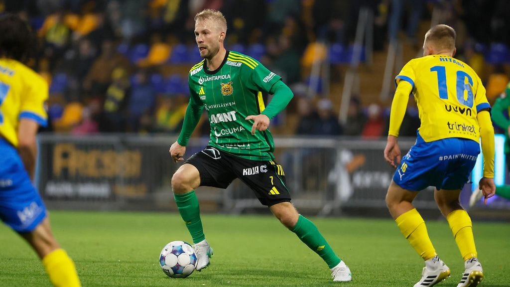 Joona Veteli joutuu olemaan pitkään sivussa alkukaudesta.