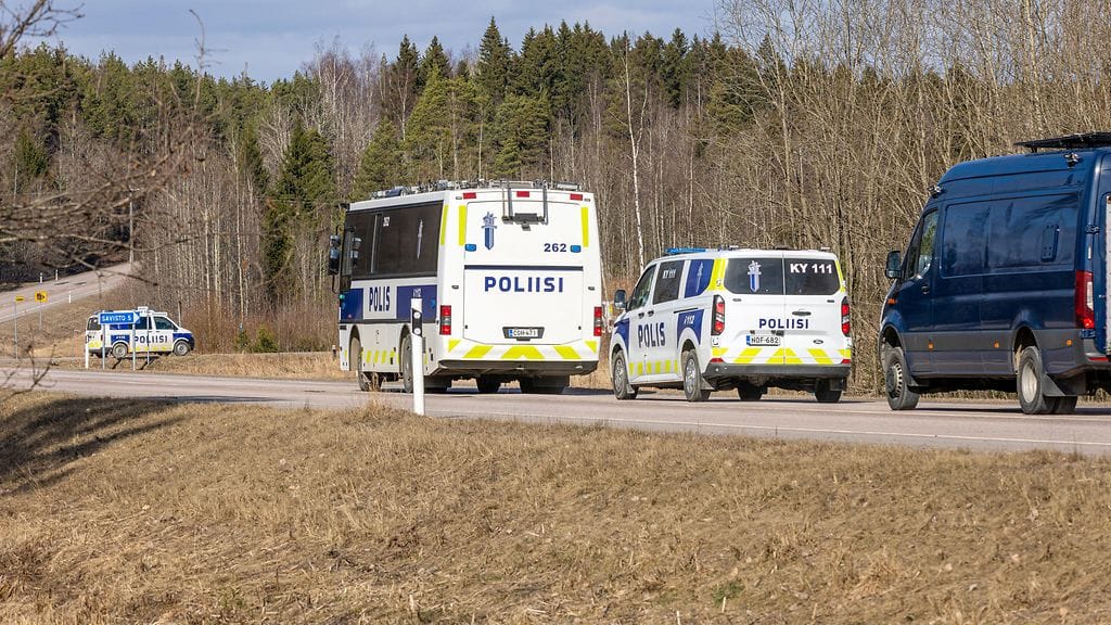 Viranomaiset toivottavasti vastaavat auki jääviin kysymyksiin myöhemmin, Juha Kaija kirjoittaa.