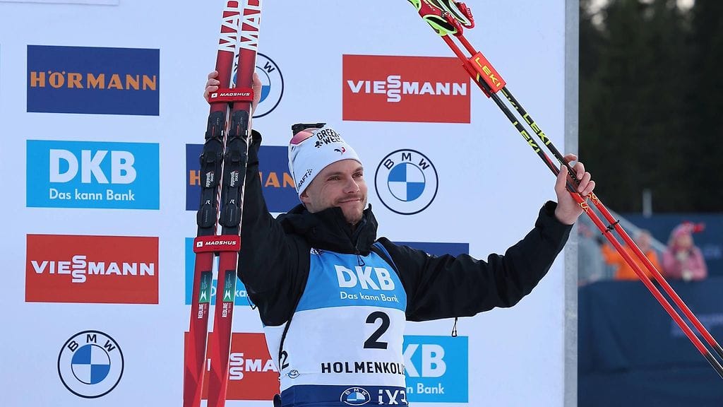 Emilien Jacquelin, 30, jahtaa jatkossa menestystä myös kilpapyöräilyssä.