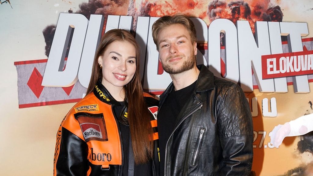 Essi Unkuri ja Viljami Harjuniemi odottavat lasta.