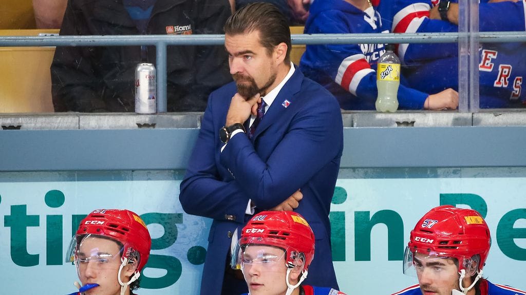 Jussi Ahokas luotsaa kolmatta kauttaan OHL-joukkue Kitchener Rangersia.