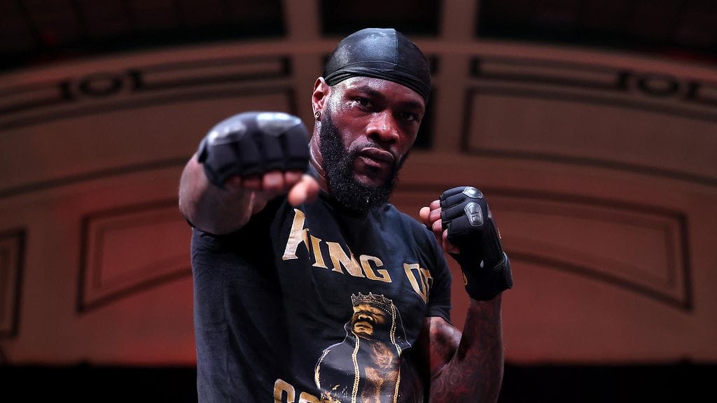 Deontay Wilder on nyrkkeilemässä lauantaina Lontoossa Derek Chisoraa vastaan.