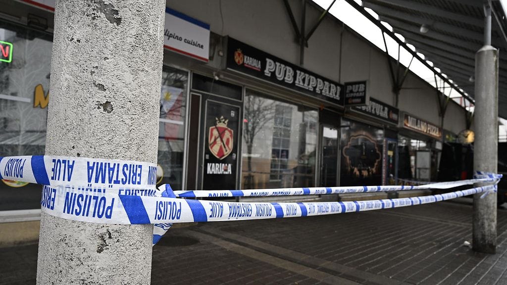 Palon oli havainnut Kontulan ostoskeskuksen luona partioinut poliisipartio.