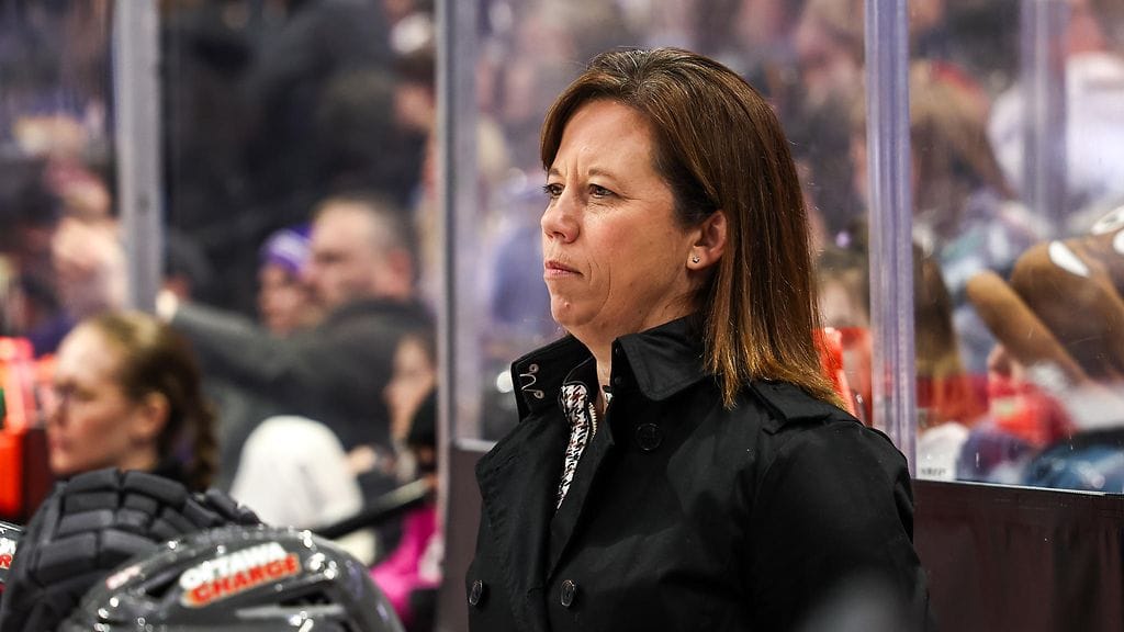 Carla MacLeod on toiminut Ottawa Chargen päävalmentajana.