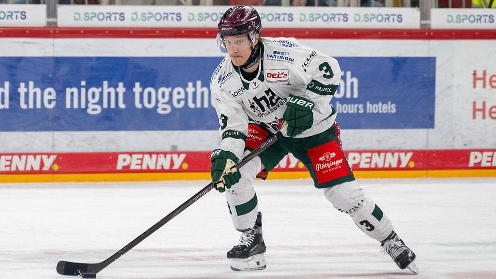 Teemu Pulkkinen siirtyi syyskaudella Saksan DEL2-liigaan Starbulls Rosenheimiin, jonka riveissä hän pelasi sesongin loppuun asti. Kokenut hyökkääjä haluaa nyt takaisin Suomen jäille.