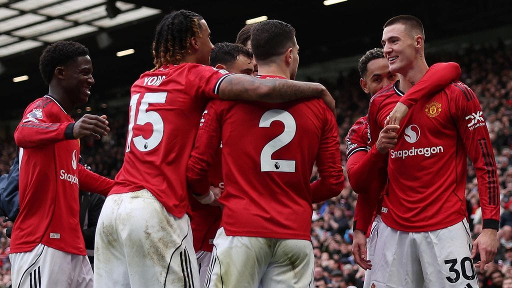 Manchester United on viimeksi pelannut Suomessa syyskuussa 1965.