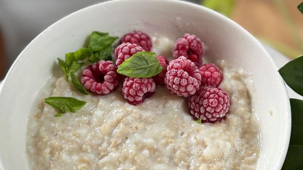 Anna Saivosalmen valkuaiskaurapuuro.